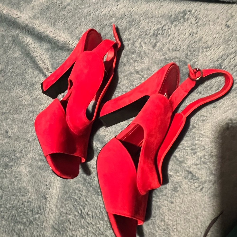 Prada Comoscio Suede High Heels Pumps